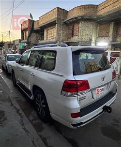 تويوتا لاندكروزر